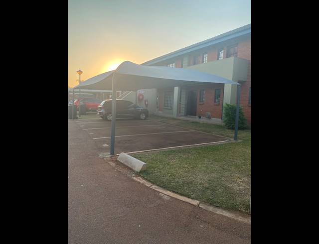 2 BEDROOM APARTMENT BLOCK FOR SALE IN THERESAPARK